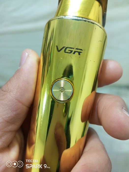 Soch soqol uchun zaryadli mashinka