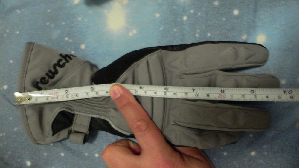 Зимни/Ски шапки, ръкавици:Jack Wolfskin,Napapijri,Reusch,ESKA-GoreTex