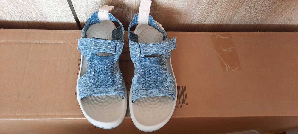 Sandale sport Quechua  Mărimea 35