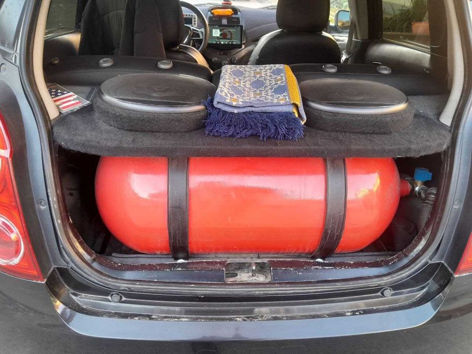 Продаю автомобиль Спарк