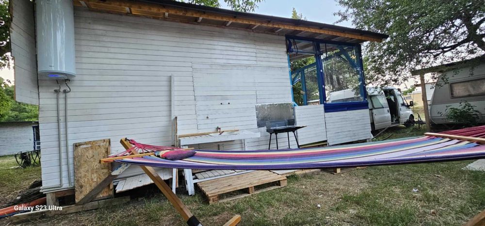 Каравана ПОД НАЕМ ,Плажно бягство'