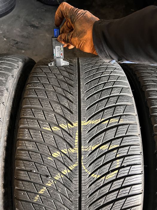 4 anvelope iarna 295/35/21 , Michelin Pilot Alpin 5 Suv !