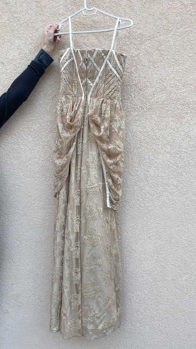 Rochie Aurie Lungă Elegantă pentru Bal Boboci/Preuniversitar/ Banchet