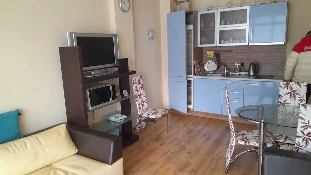Продава се Двустаен апартамент в к.к. Елените - 74 кв.м за 1284 €/кв.м - Снимка #1