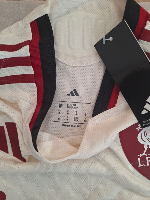 Нова Мъжка тениска Ливърпул 2025/2026,  размер M, Players' quality