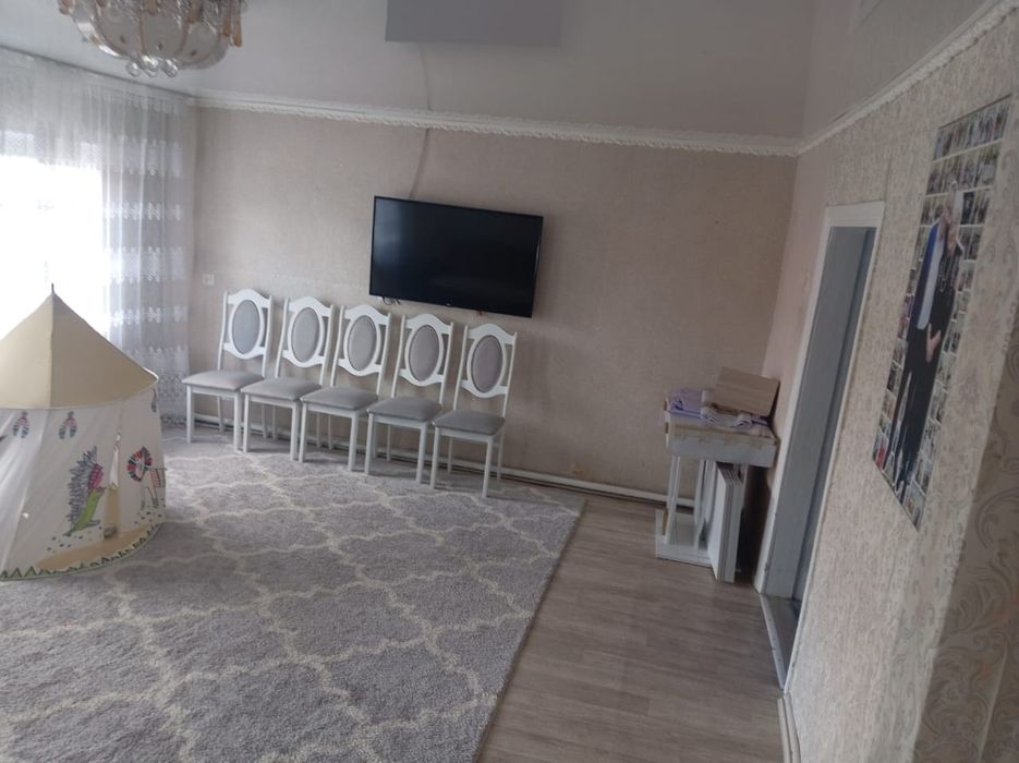 Продам дом  район магазин Казахстан