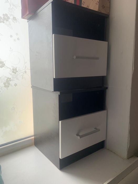 Продается кровать, тумба и комод
