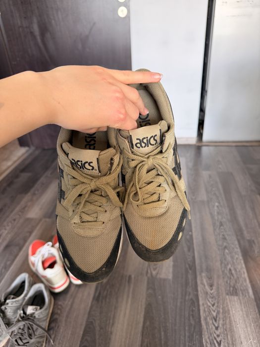 New balance, asics обувки