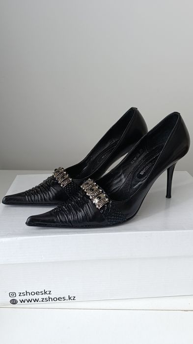 Обувь женская кожаные