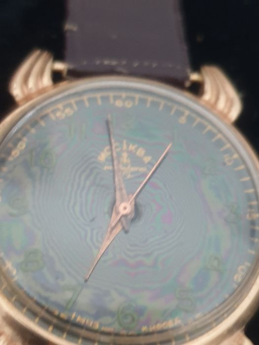 Золотые часа "Москва"  Новые