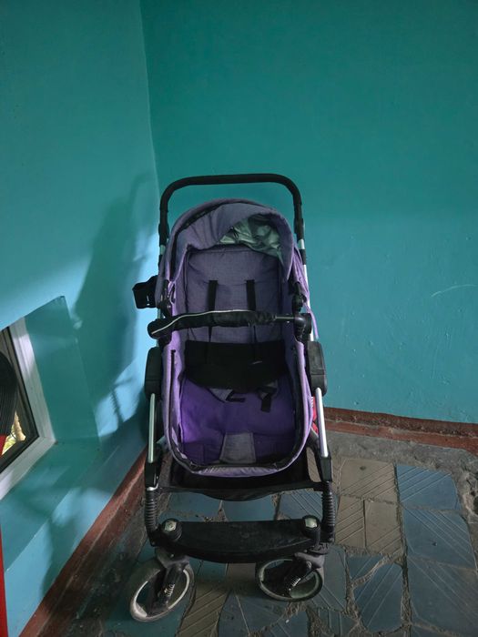 Коляска детская  4 в 1