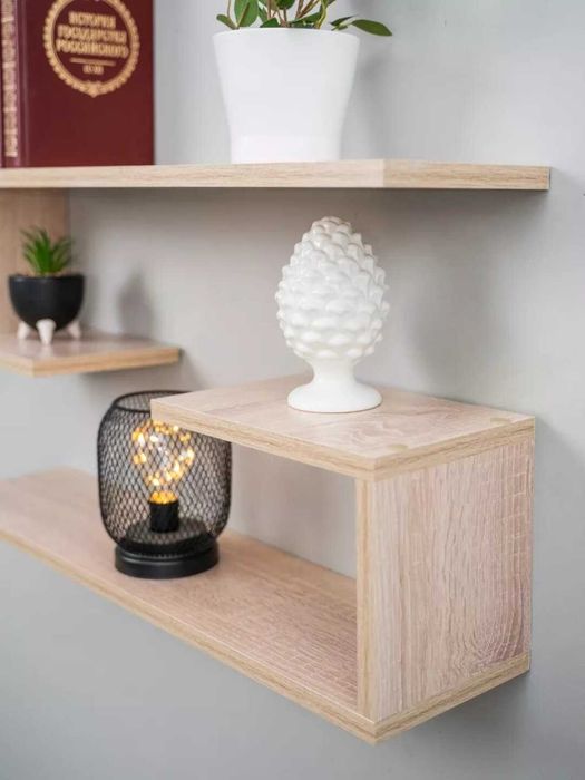 Полка Clone настенная парящая, со скрытыми креплениями в комплекте.