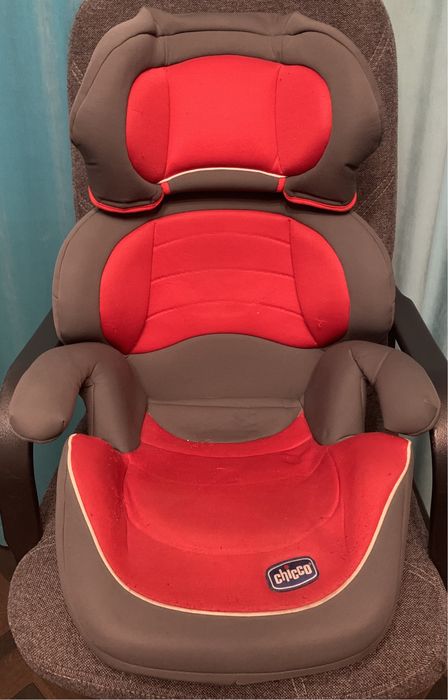 Детское автокресло chicco
