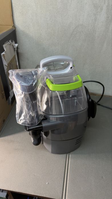 Нова Перяща прахосмукачка Bissell  SpotClean Pet Pro