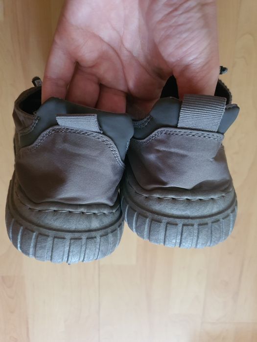 Adidasi /tenisi  din material