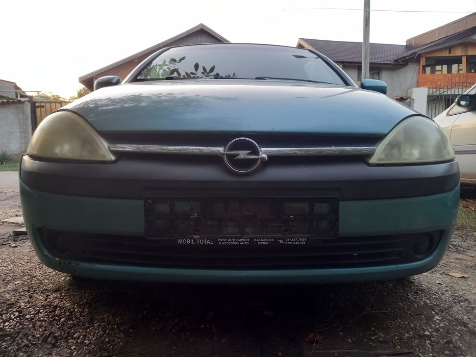 Bara fata Opel Corsa C