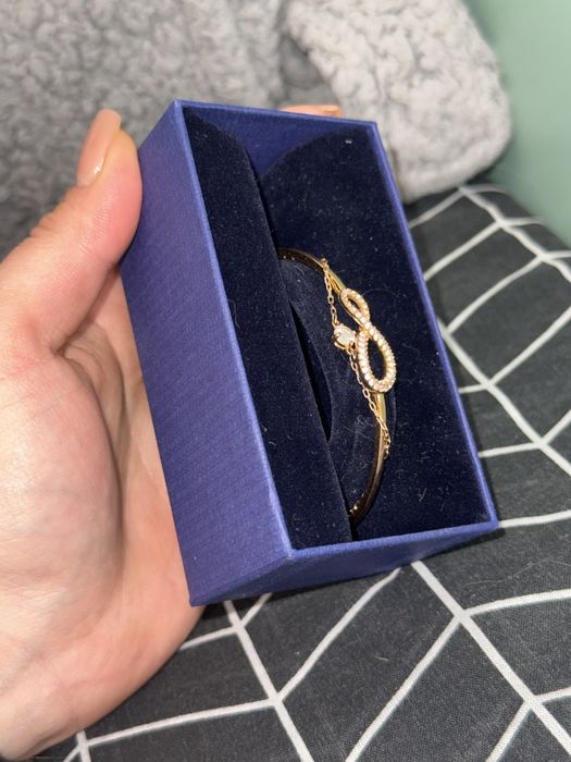 Оригинална гривна Swarovski