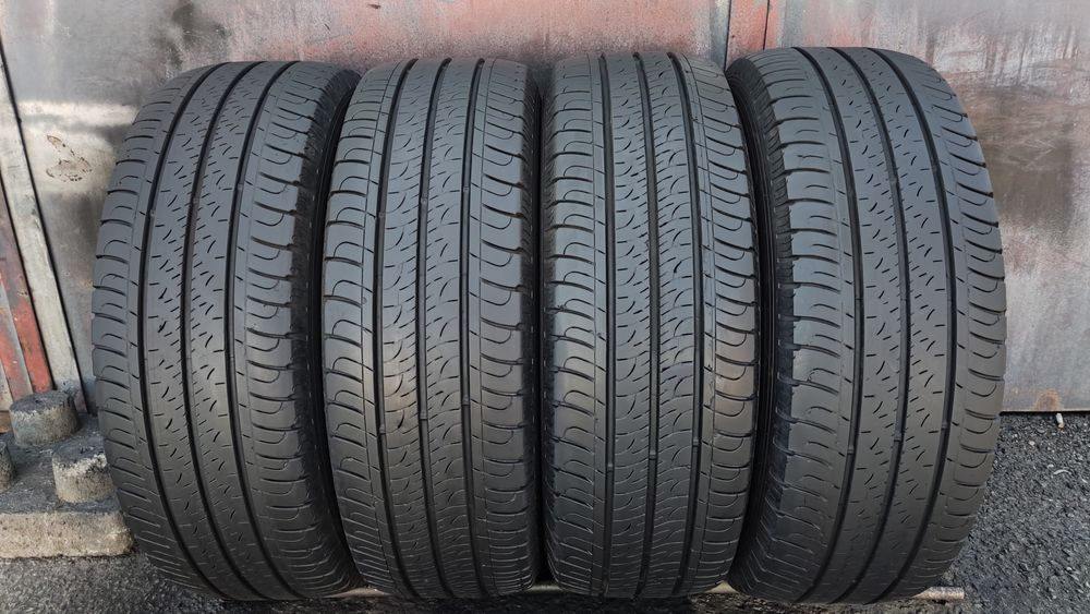 4бр. летни бусови гуми 215/65/16C GoodYear Efficient Grip Cargo
dot22