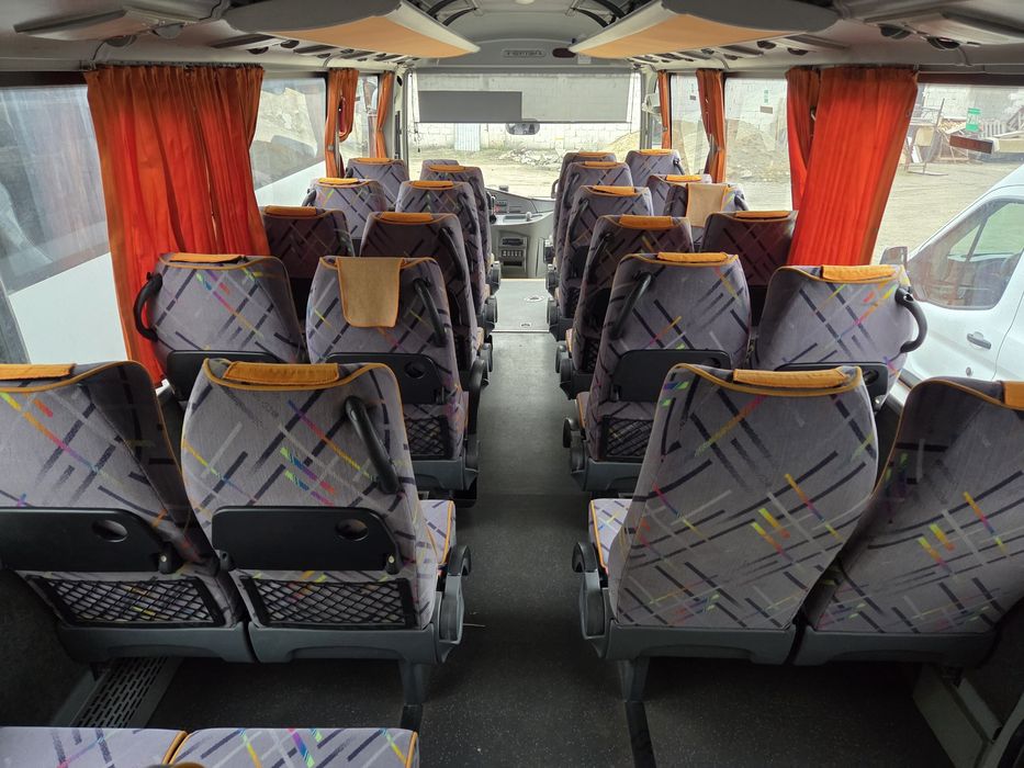 Autocar Mitsubishi Prestij