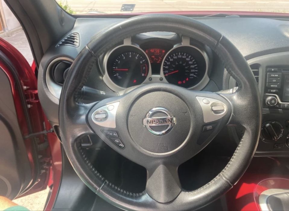 Продавам Nissan Juke 1.6 , 190 к. с.