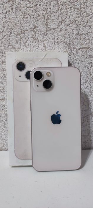 Продам телефон iPhone 13
