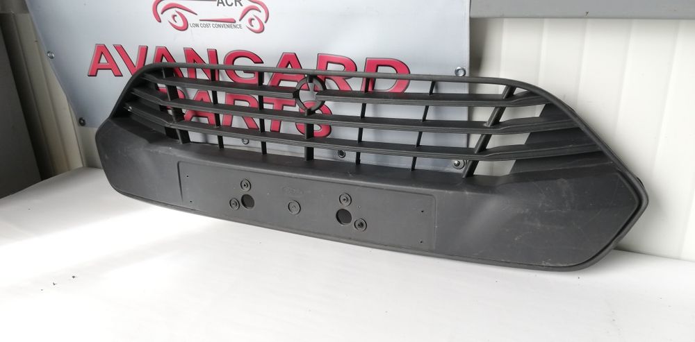 Предна решетка Ford Transit 2012-2015