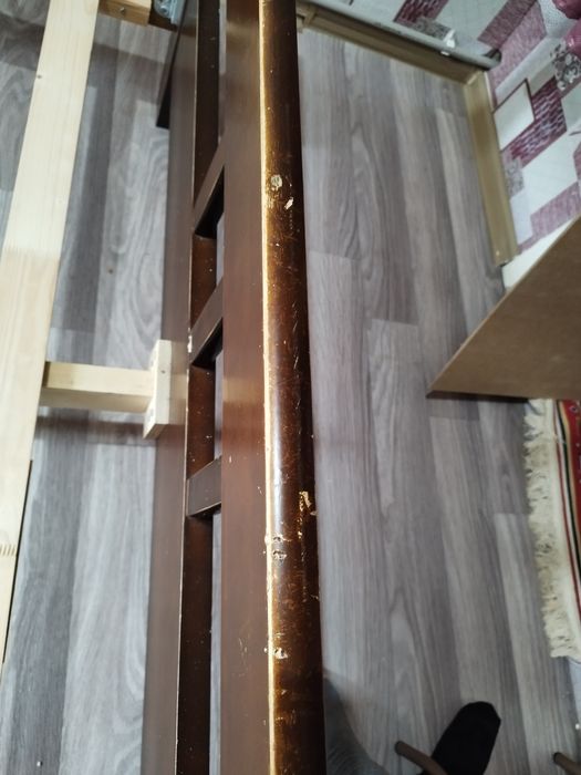 Кровать с матрасом