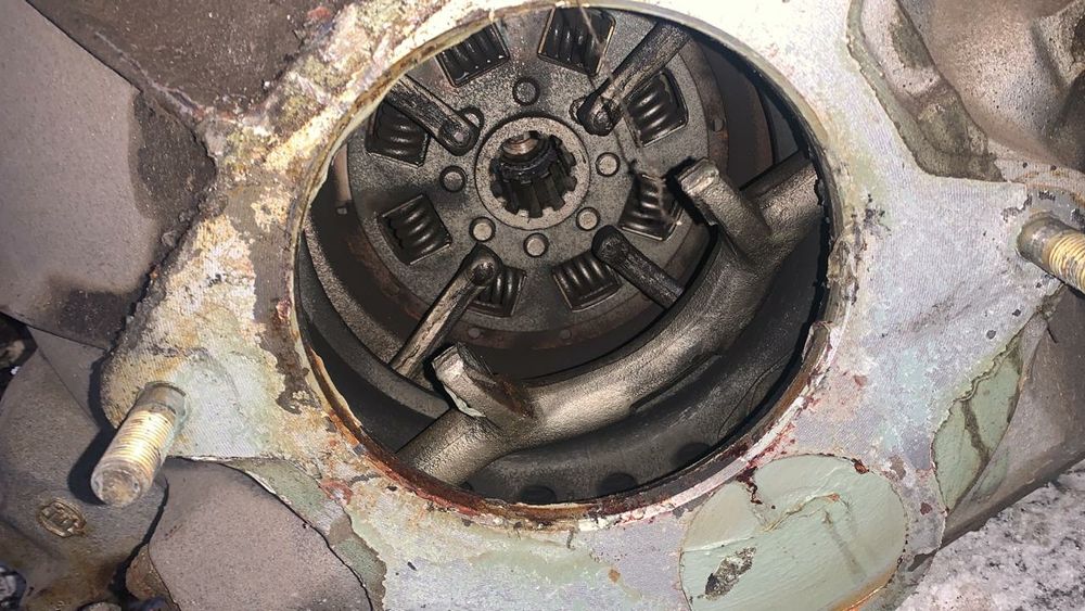 Двигатель , мотор ЗИЛ 130-131, Урал 375