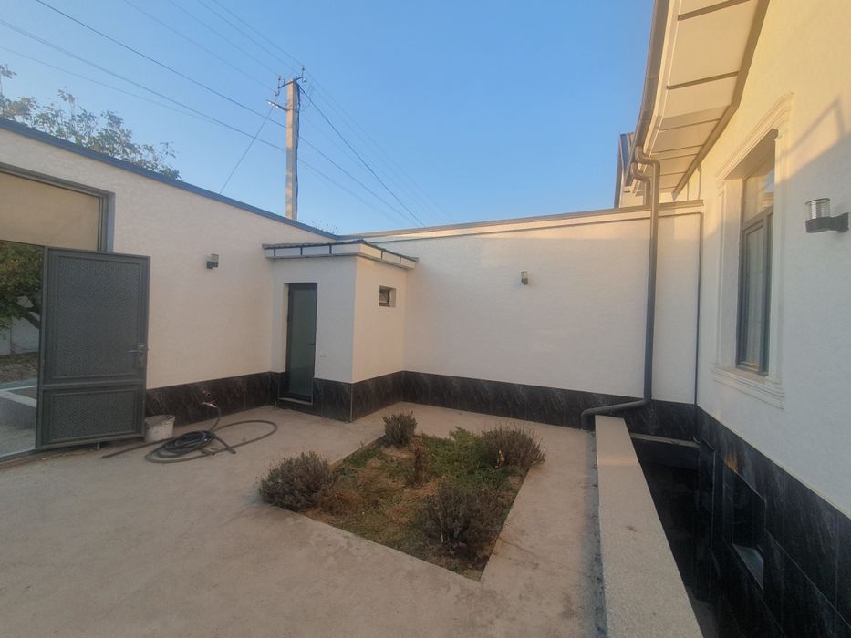 Хасанбой Ширибом 2 сот 5хона + холл