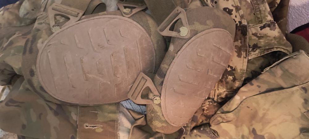 Камуфлаж екипировка оборудване