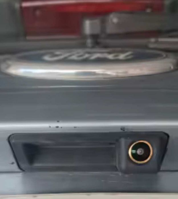 Камера за заден ход в дръжката за багажника за Форд Ford Focus Mondeo