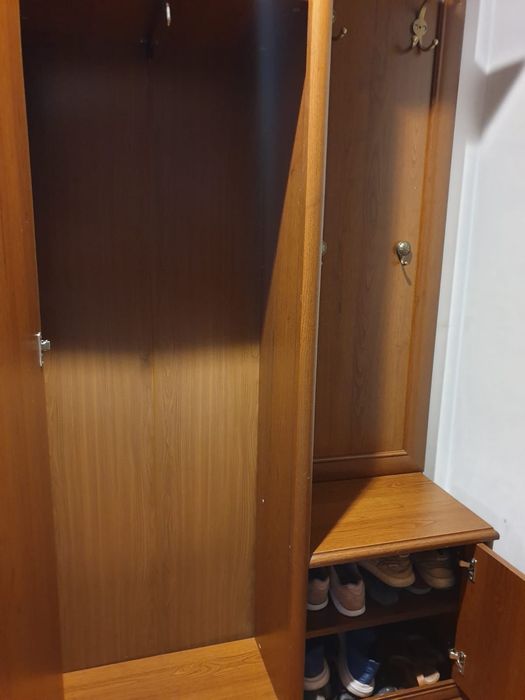Шкаф для прихожей