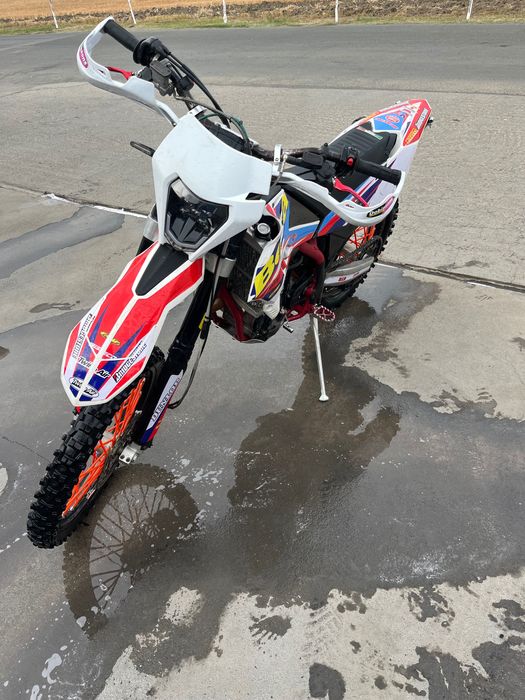 Продава се Beta rr 350 2011година