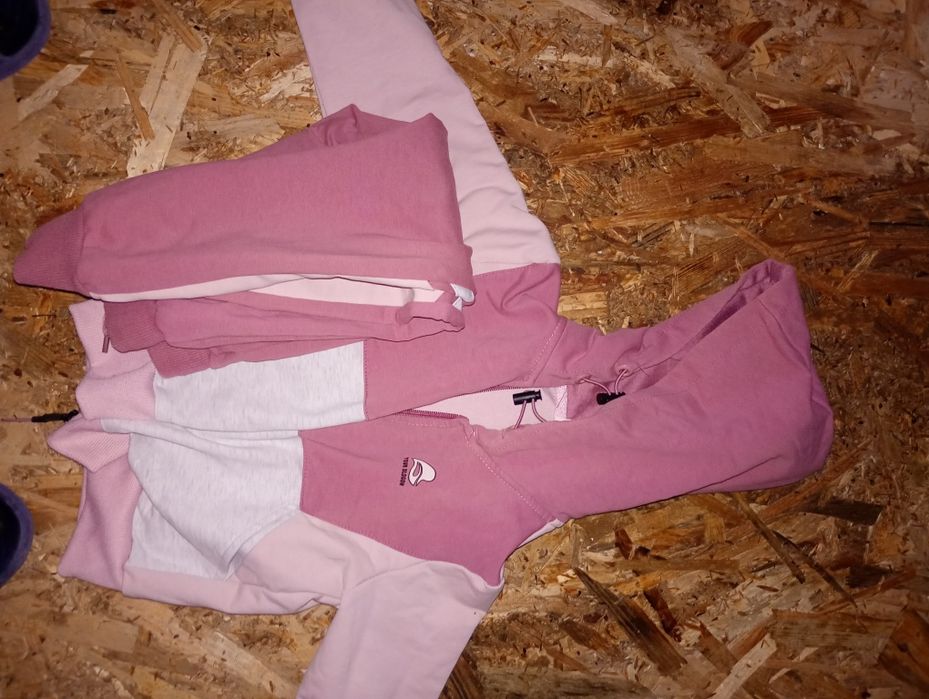 lot hainute fetita 104