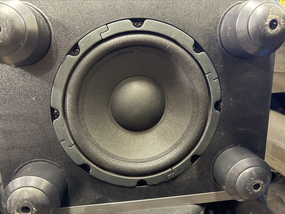 JBL Sub 140 8” Активен Subwoofer