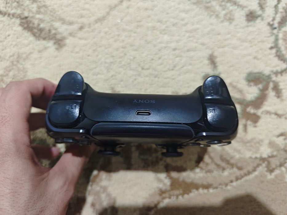 Продам джостик для PS 5 оригинал