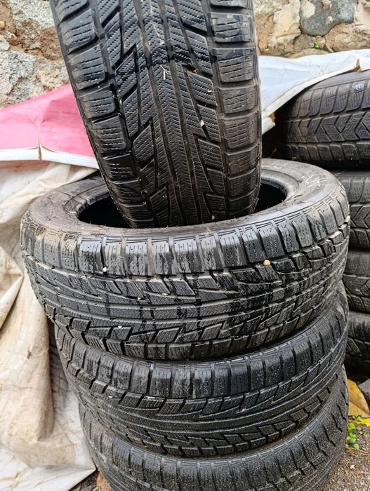 Зимни гуми 235/55/19 DOT2719 (7мм) протектор