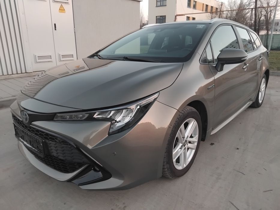 Toyota corolla 1.8 benzina + hibrid  2021 RAR efectuat carte Ro