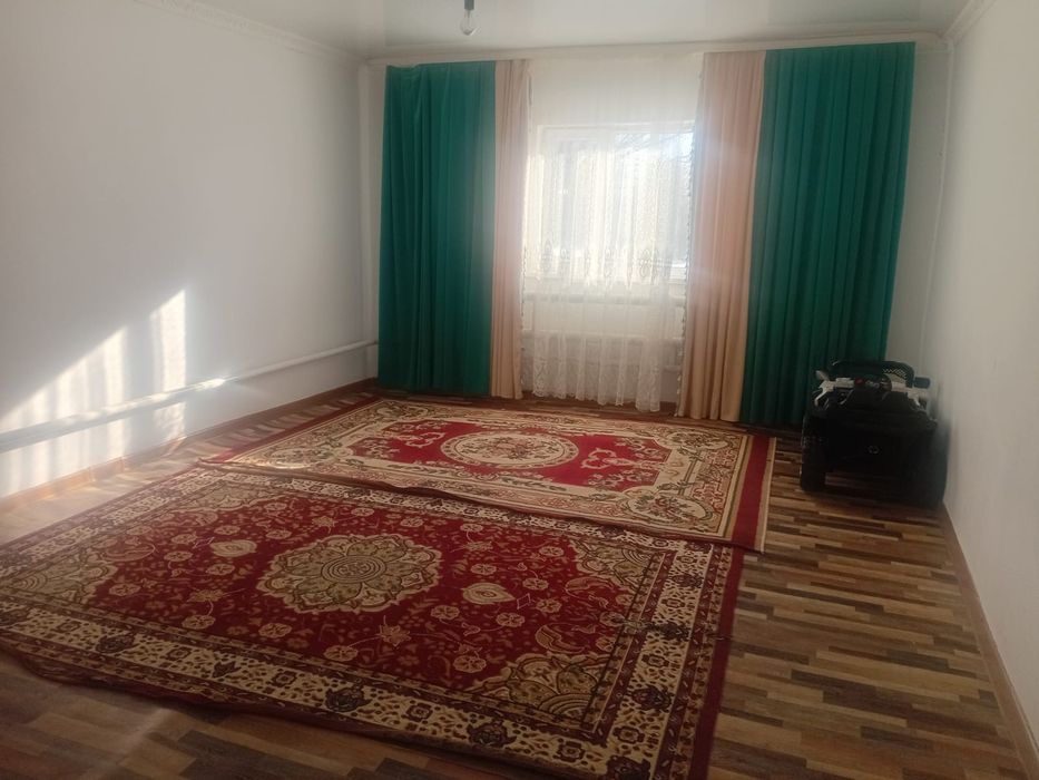 Петропавл ауылында Муканова 42.