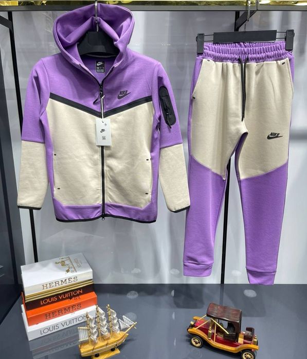 Treninguri fetite și baieti