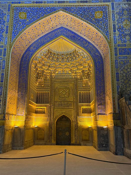 Гиды по Самарканду ,Шахрисабзу ,Бухаре.Экскурсия горы Фана-Таджикистан