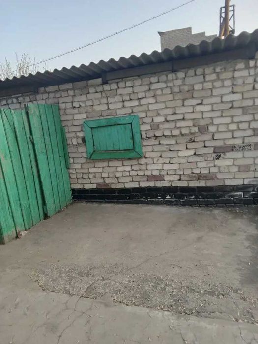 Продам пол дома на Восточном
