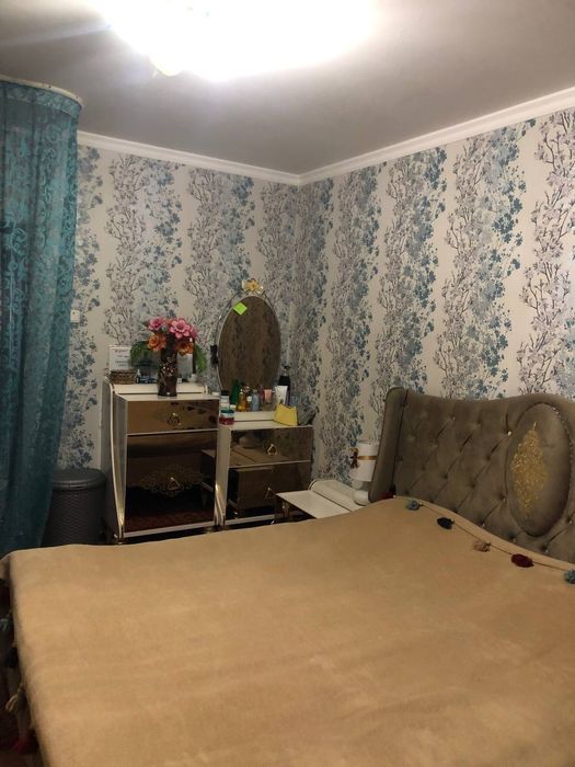 Срочно продаётся квартира Сергелинский р-н Куйлюк массив 6 3/1/9