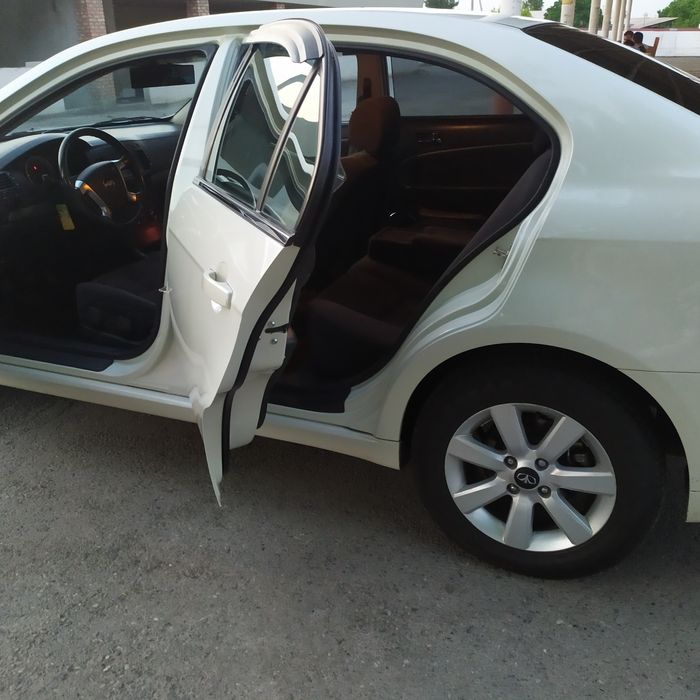 Перевозка пассажиров аккуратно и комфортно