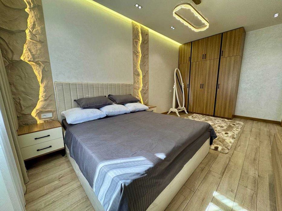 *Dream House 2комнатная квартира с дизайнерским ремонтом*Площадь62м²;