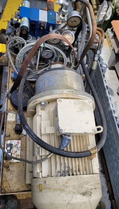 centralina pompa hidraulica rezervor motor electric grup distribuitor