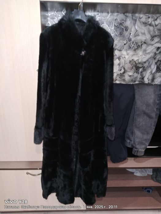 Продам шубу мутон,норка