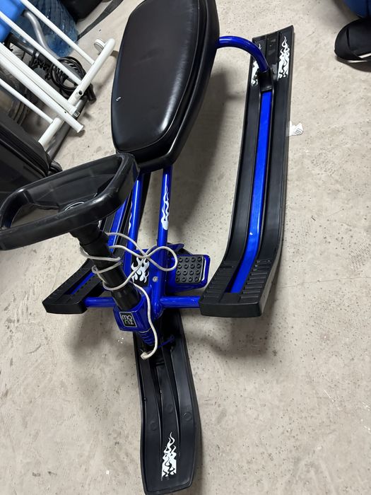 Шейна тип “чук и гек” Мони