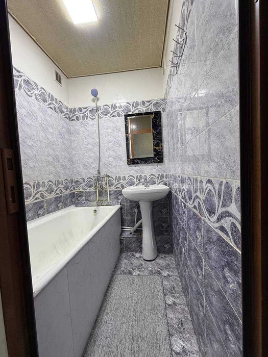 3х комнатная квартира на 3 этаже с удобствами, Фрунзе