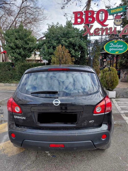 Продавам Nissan Qashqai
